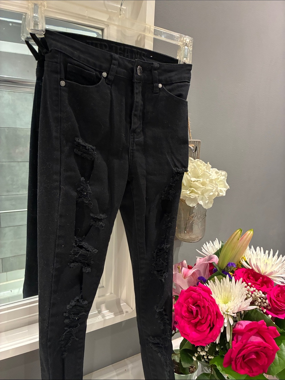 Black Distressed Women's Jeans